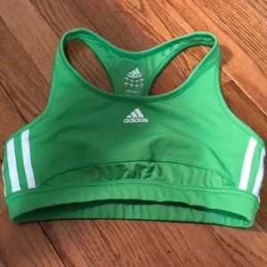 Medium adidas sports bra green